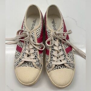 Gola Sneaker Size 7